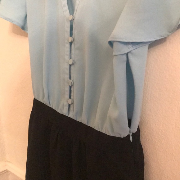 Baby Blue Vintage Romper - Picture 2 of 2